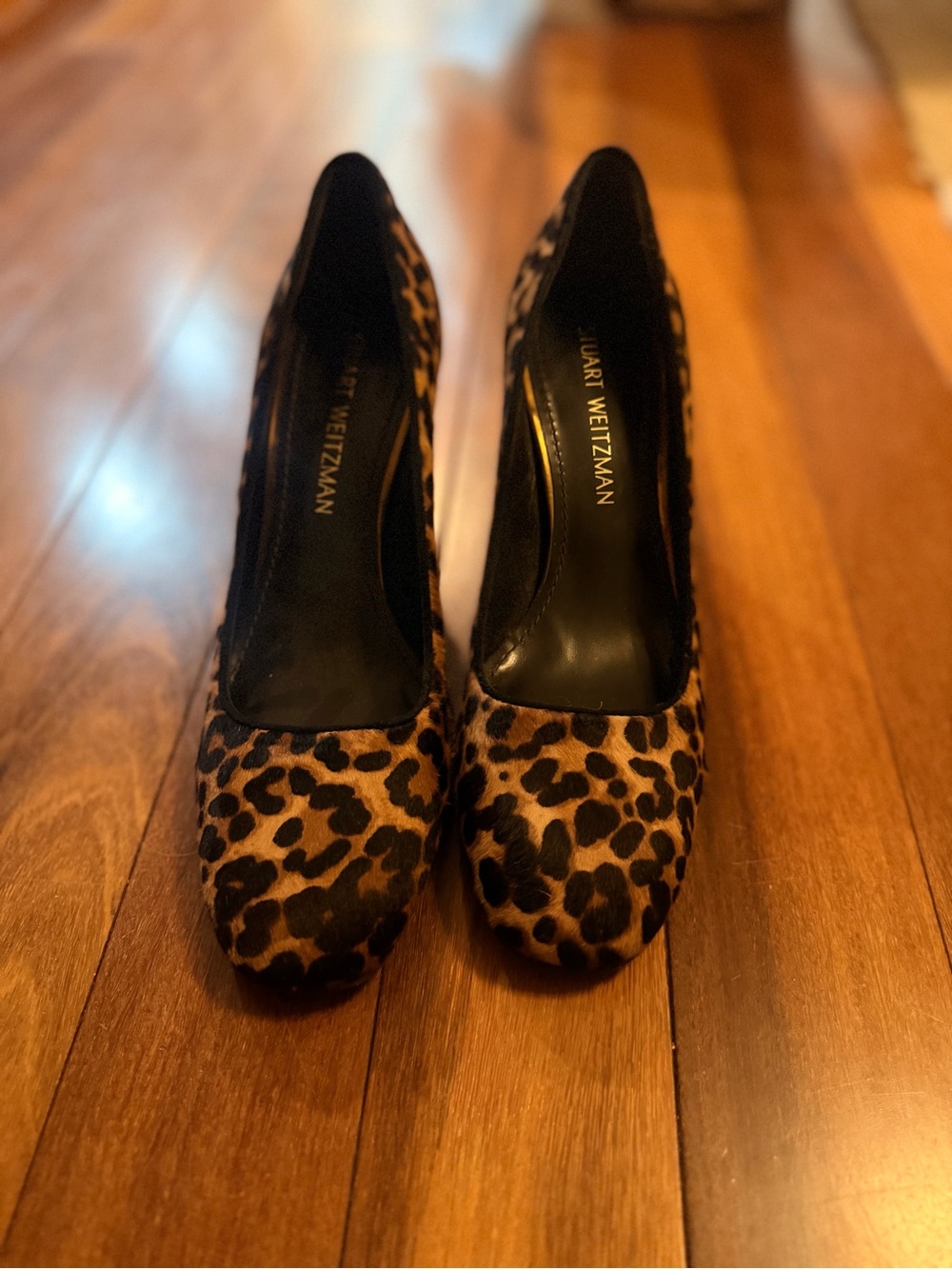 Leopard print Stuart Weitzman pumps